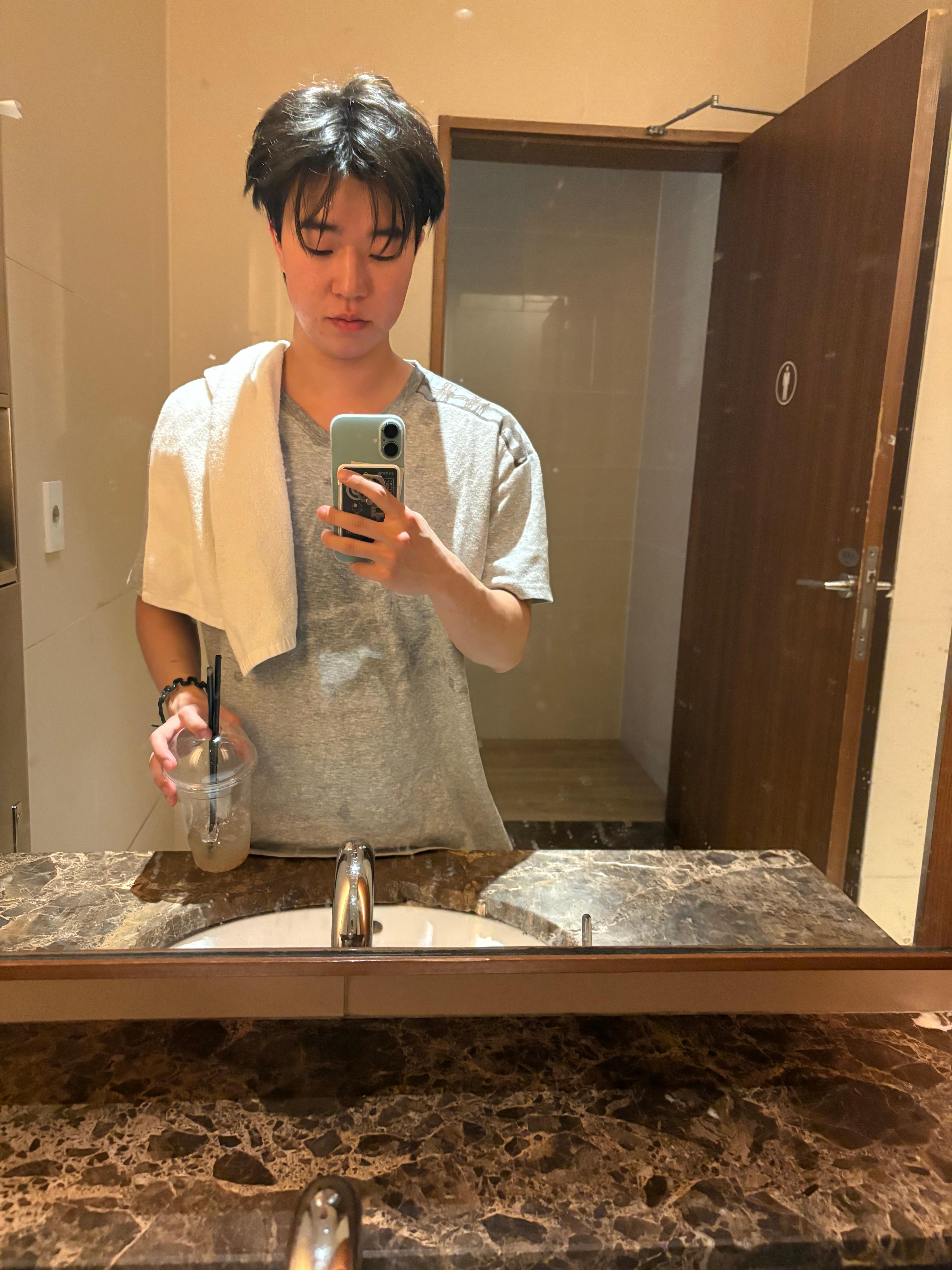 김근형 사진